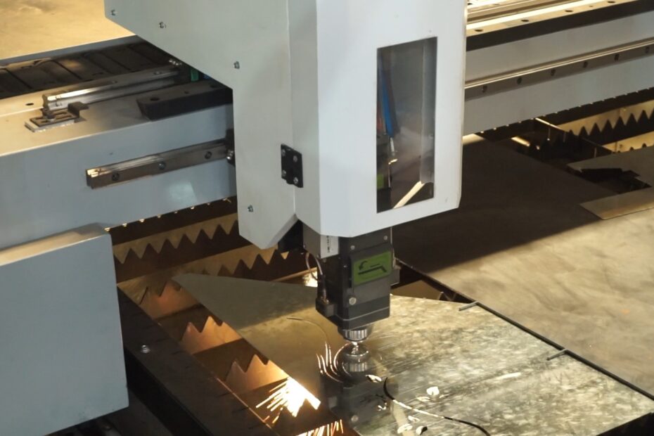 Mesin CNC Cutting Plat Besi